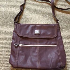 Relic crossbody purse.  Burgundy